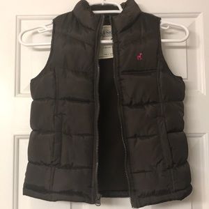 Girls small vest with pockets